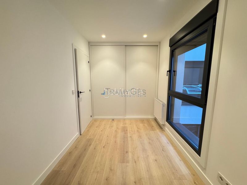 Foto 0518d1fb-5017-4e1f-89fb-bd3a02220d4b. Pis amb calefacció aparcament a Teis Vigo