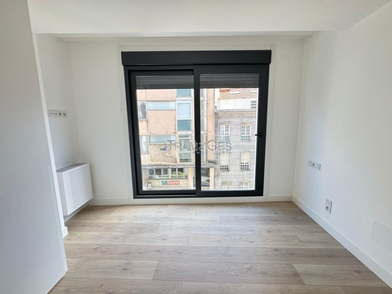 Foto b582d79b-0a41-4785-970b-f351a5e49f8a. Pis amb calefacció aparcament a Teis Vigo