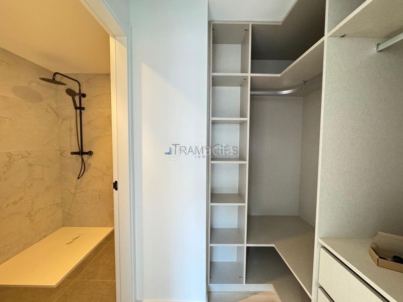 Foto e1568157-fafe-4320-a548-1c57f8c3b8b4. Pis amb calefacció aparcament a Teis Vigo