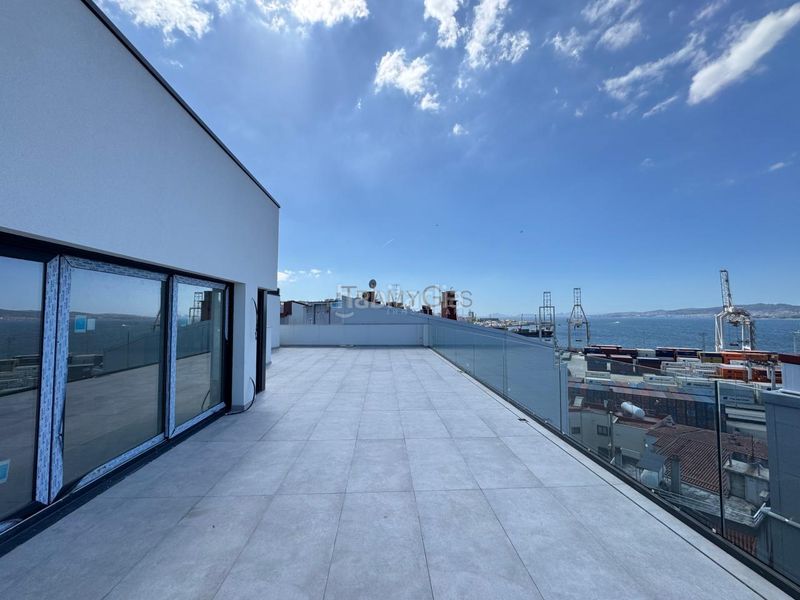 Foto 715584c9-507a-4ac4-8cca-6a460e3392d2. Pis amb calefacció aparcament a Teis Vigo