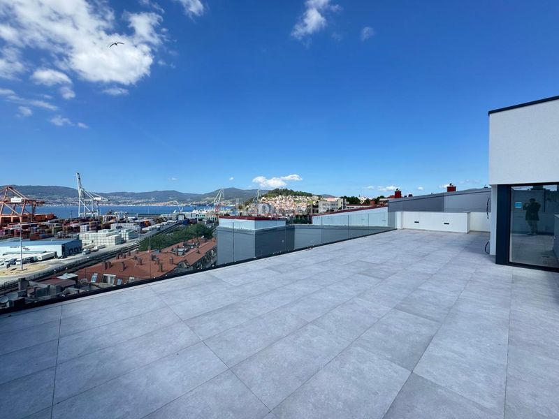 Foto 8d2f1592-4f71-4e37-82cf-94ae45249afe. Pis amb calefacció aparcament a Teis Vigo