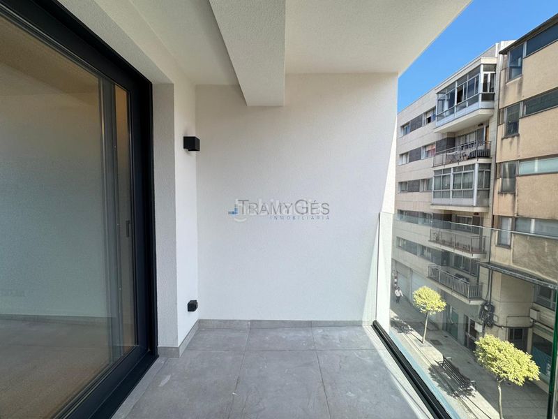 Foto 596373c6-2855-44d0-bb12-d74cfe3dbed7. Pis amb calefacció aparcament a Teis Vigo