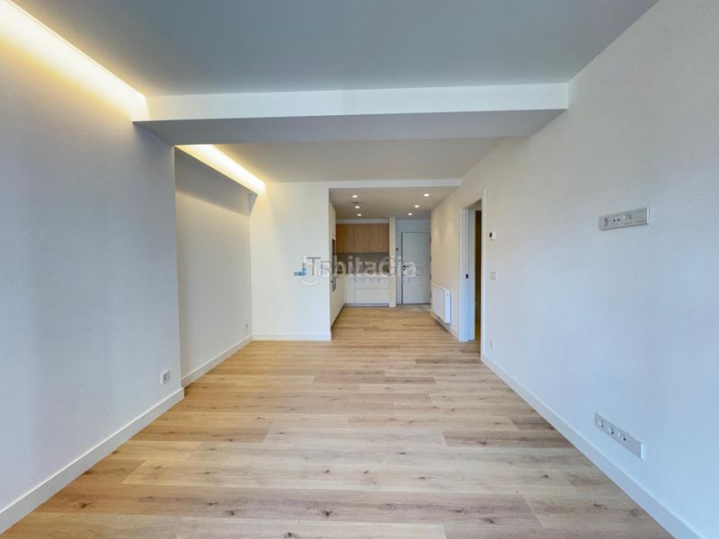 Foto aa28bdcf-25e0-4d29-a650-cf640f456168. Pis amb calefacció aparcament a Teis Vigo