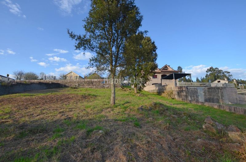 Foto b817d2c8-664c-498d-bd67-ee58c32d4636. Terreny residencial a Tui
