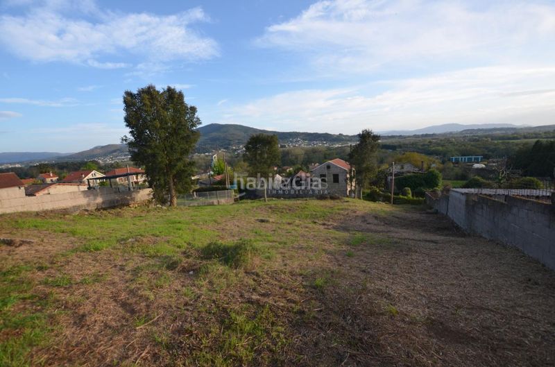 Foto d898a331-e303-48b3-b3a2-70a6582e8195. Terreny residencial a Tui