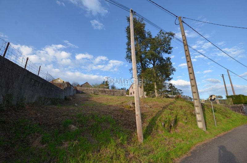 Foto e6a959bf-913b-431d-ae0e-101b118020ec. Terreny residencial a Tui