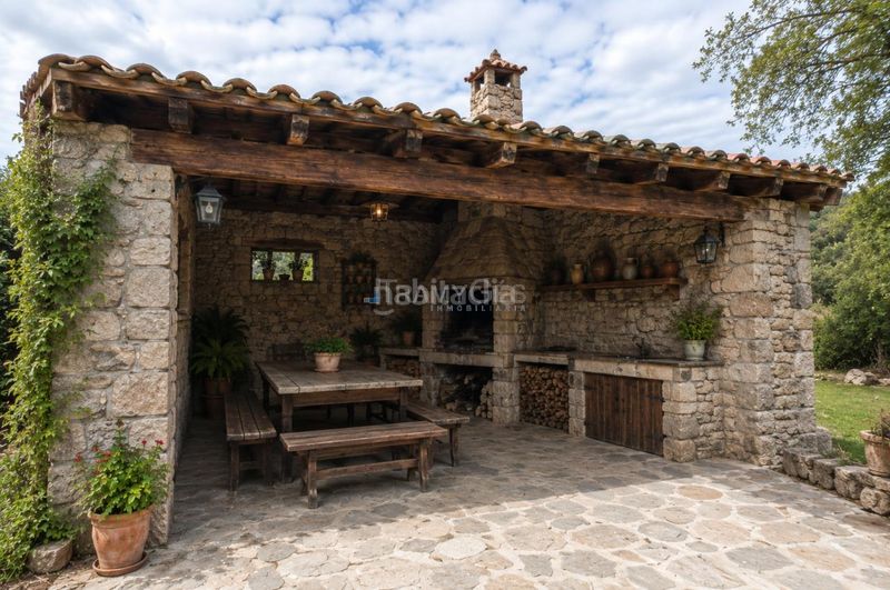 Foto e65ab29c-a505-4246-be66-c5a26fe4a729. Casa amb calefacció aparcament a Tomiño