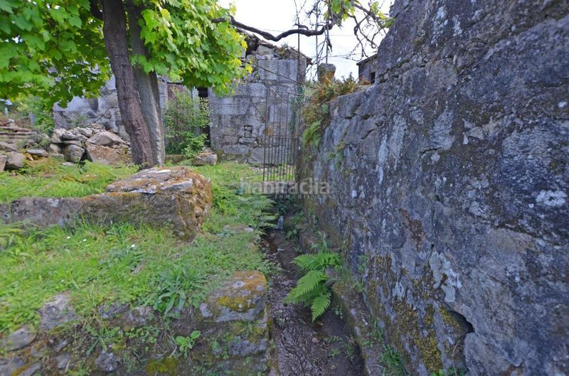 Foto f709e479-ba87-463d-85f6-f99b676471fc. Casa en Gondomar