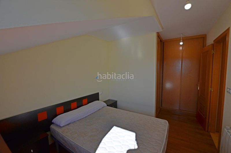 Foto daa68c65-b20d-45d8-8146-38add15ed1d3. Àtic amb calefacció aparcament a Rosal (O)