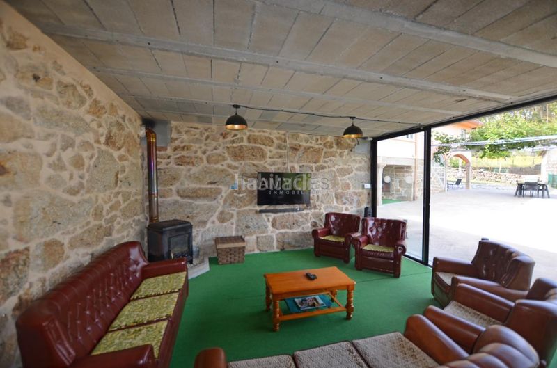 Foto ad8a2580-21ce-4581-a7a8-586684b73eae. Casa amb calefacció piscina a Cañiza (A)