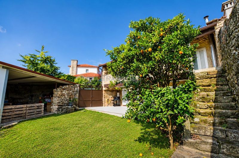 Foto c6d57a7c-206b-4d01-94a9-d3c17c6b1c20. Casa amb calefacció a Rosal (O)