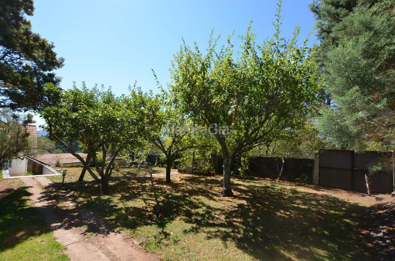Foto e5ff172b-b231-426c-ac60-1646d6ba2977. Casa aparellada amb calefacció aparcament a Tui