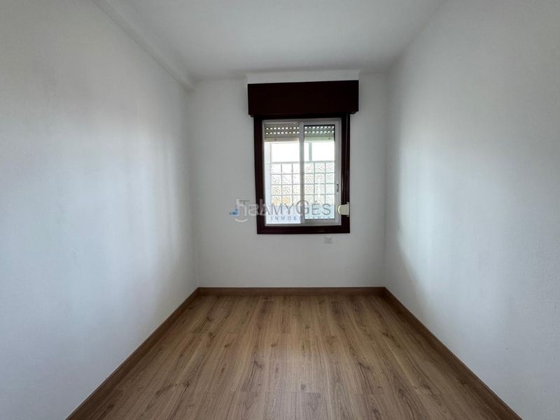 Foto db0c515d-8e2d-4d73-9cb7-488a0674a9b3. Pis a Teis Vigo