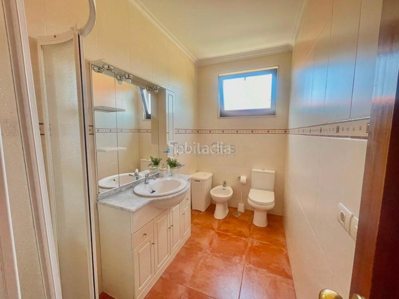 Foto ca7b0d91-5016-487b-8151-69c524dbe890. Casa amb calefacció a Rosal (O)