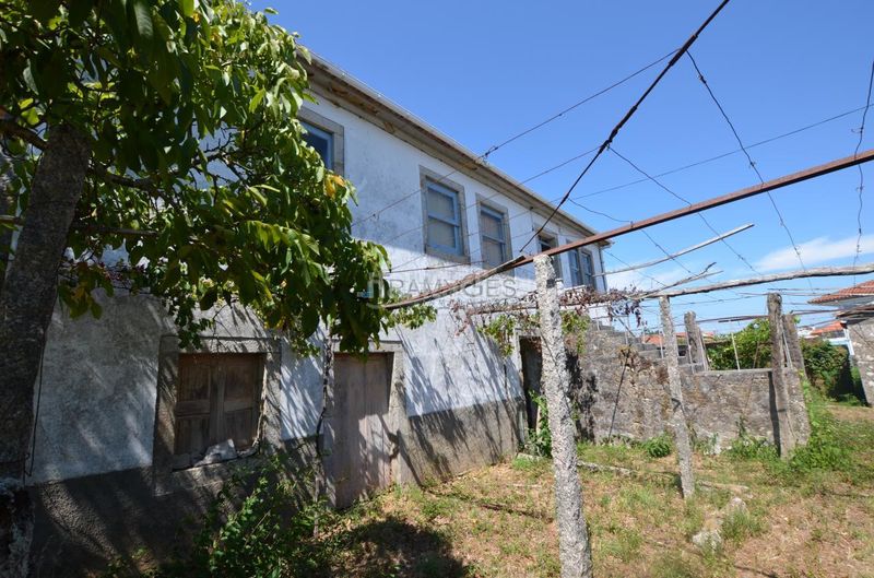 Foto 25bab12e-c660-4c83-814d-23889b45640d. Casa amb aparcament a Tomiño