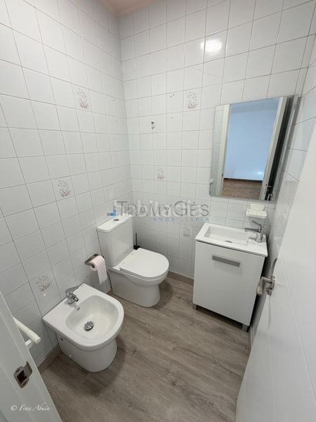 Foto 4549ef72-d3cb-4e28-8c06-6fa6015db2bb. Casa en Vilaboa