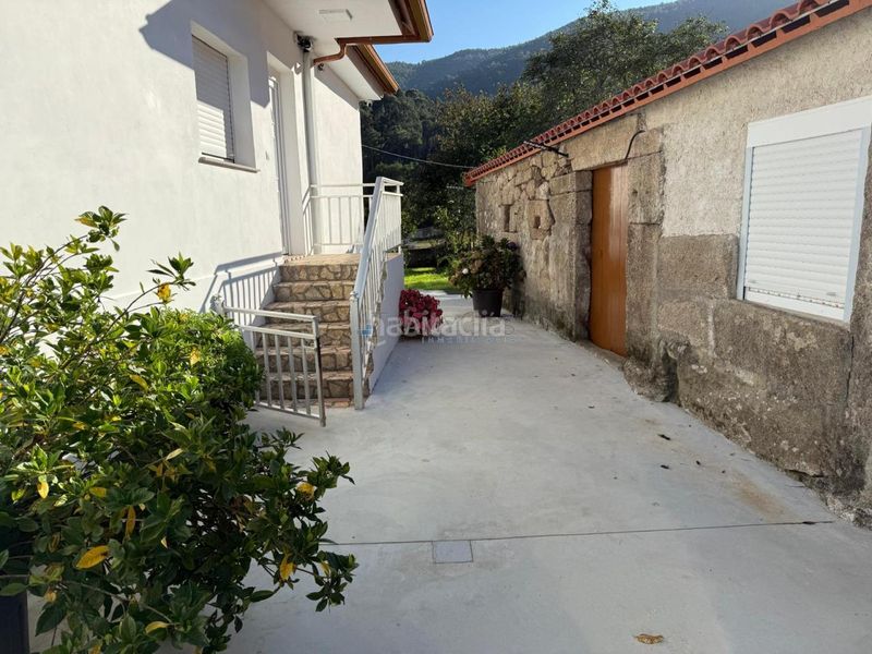 Foto 624c39a8-69f8-4314-a65f-260557c69382. Casa en Vilaboa