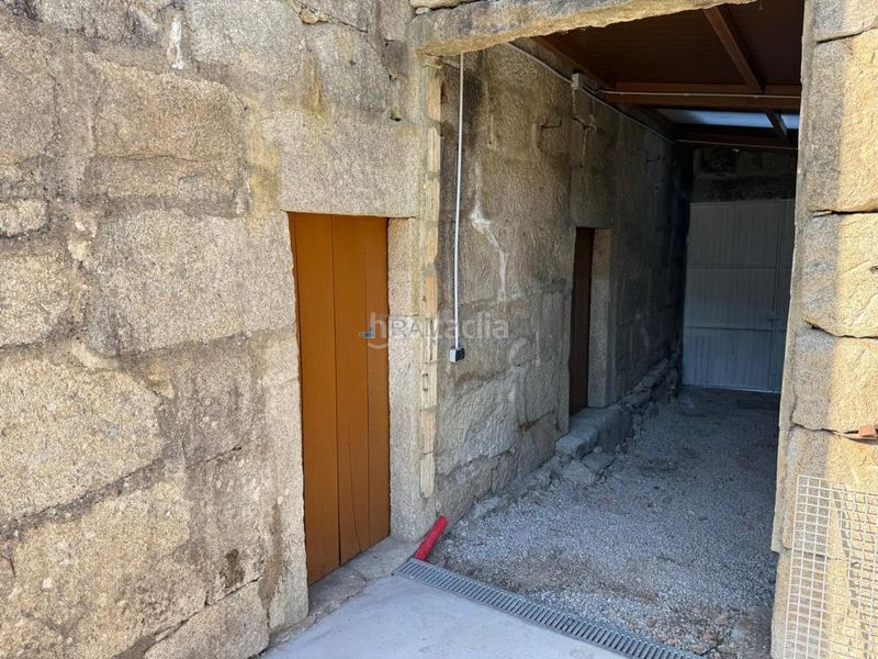Foto 7ab7098c-94de-4ad0-a073-19fe6db54326. Casa en Vilaboa