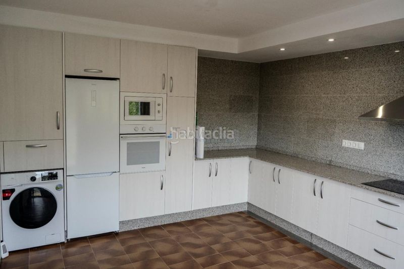 Foto d59ad4dd-278f-4799-9868-f34cd2c91b57. Casa en Vilaboa
