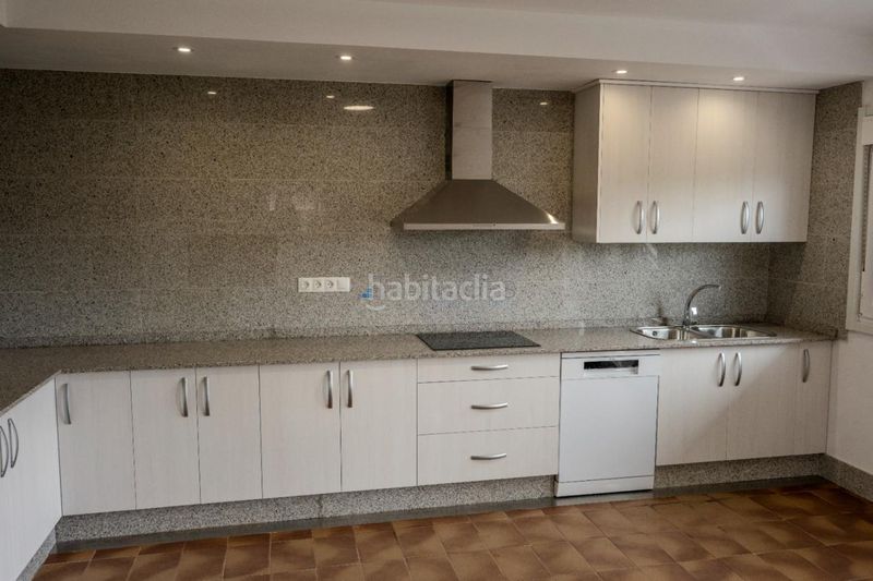 Foto db8c0502-8153-4c81-a8e4-75217bfa235f. Casa en Vilaboa
