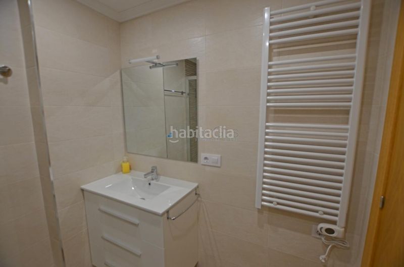 Foto 631788da-5d87-48d9-b277-a9876e456868. Lloguer pis amb calefacció aparcament a Porriño (O)