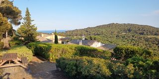 Terreny residencial a Residencial Begur-Esclanyà. Parcela urbana en begur con vistas abiertas y a un paso del cent