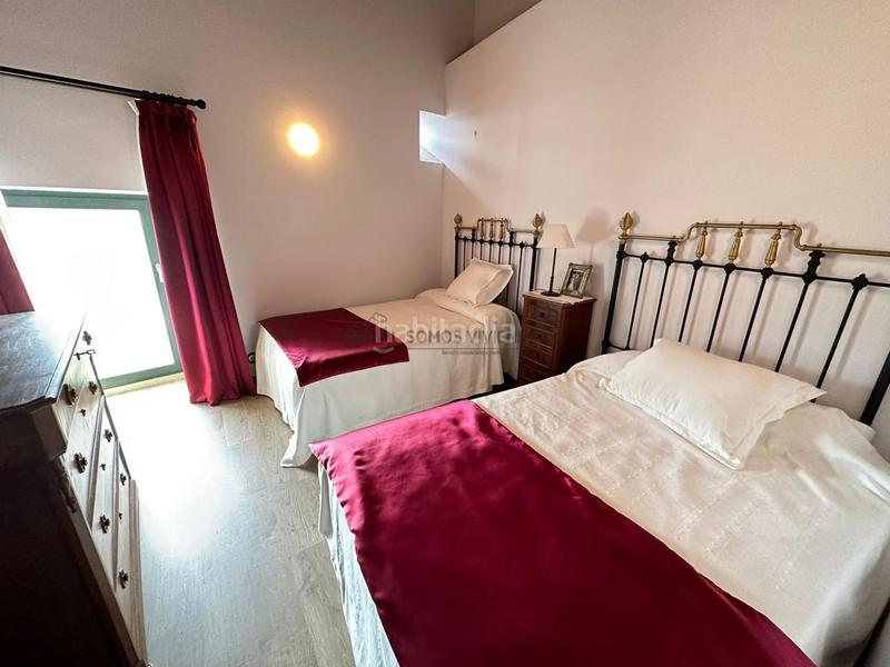 Foto 11059d88-564e-4a4b-b9cd-8529f052285f. Casa con riscaldamento parcheggio in Beade