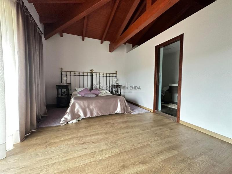 Foto 4fa8e917-9817-41d8-86bf-2b1bb99f8d0e. Casa con riscaldamento parcheggio in Beade