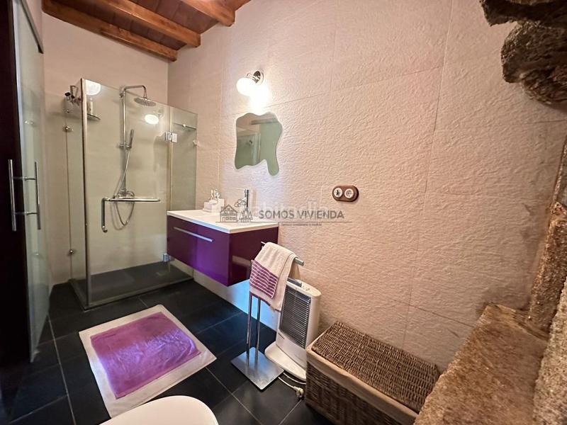 Foto 7d576694-cf4e-4963-b9c0-7ba53abf3c27. Casa con riscaldamento parcheggio in Beade