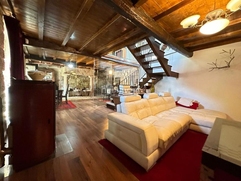 Foto d38ccc9c-38ce-4037-ac7e-00169dcd0fb3. Casa con riscaldamento parcheggio in Beade