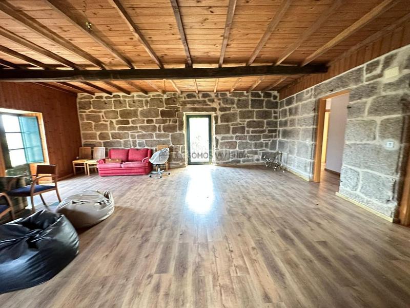 Foto 201053d2-59b0-4793-903e-8b4d806ee443. Casa con riscaldamento in Beade