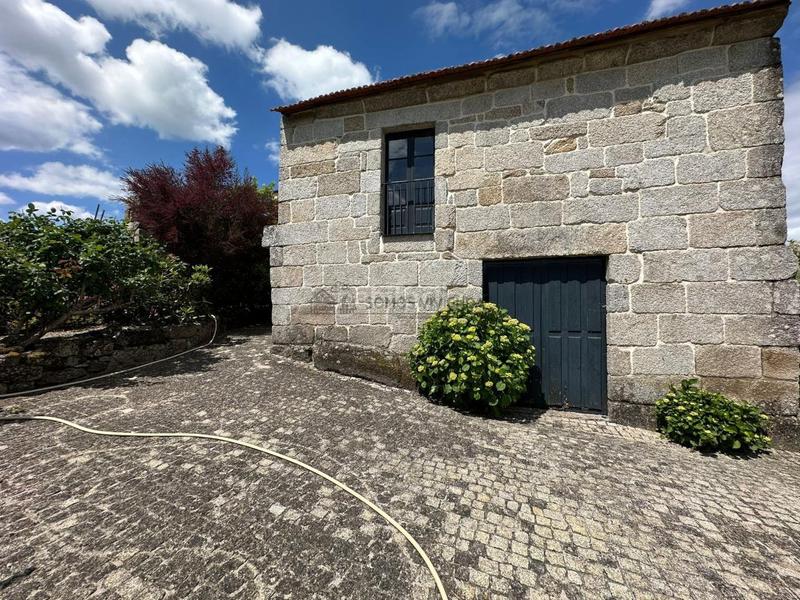 Foto 25dbf34d-c284-443b-a75b-33b42515bb50. Casa con riscaldamento in Beade