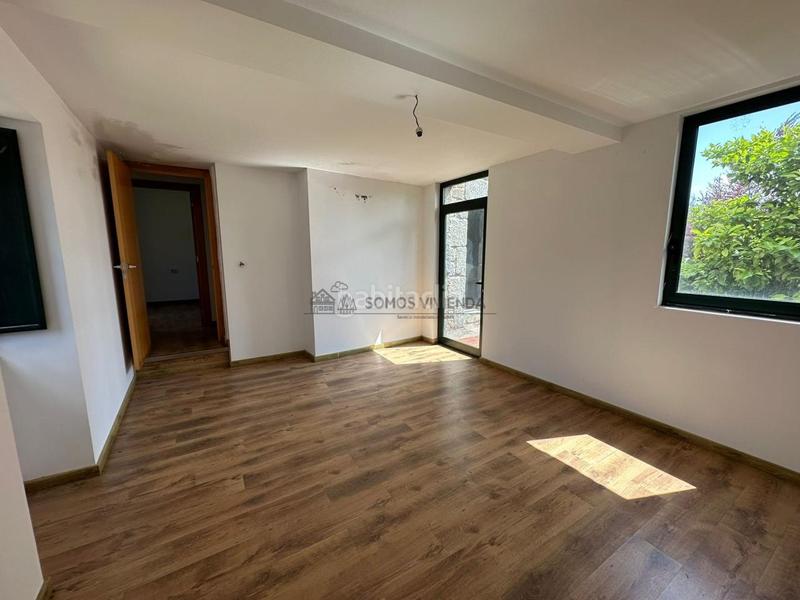 Foto 8e6a1d71-f9f7-4c72-beb2-03ddf338ecf5. Haus mit heizung in Beade