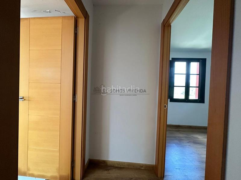 Foto ef6f78da-f53f-4327-9527-da706b0daaa1. Haus mit heizung in Beade