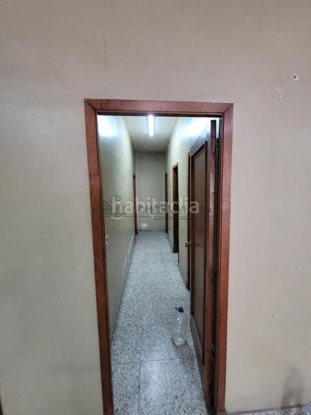 Foto c03913fb-42b8-4743-8edd-d57e398d3a2b. Local comercial amb calefacció a A Carballeira Ourense