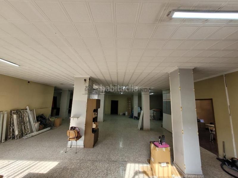 Foto 5458682c-6bc0-402c-ba13-32204c3c5a22. Local commercial avec chauffage dans A Carballeira Ourense