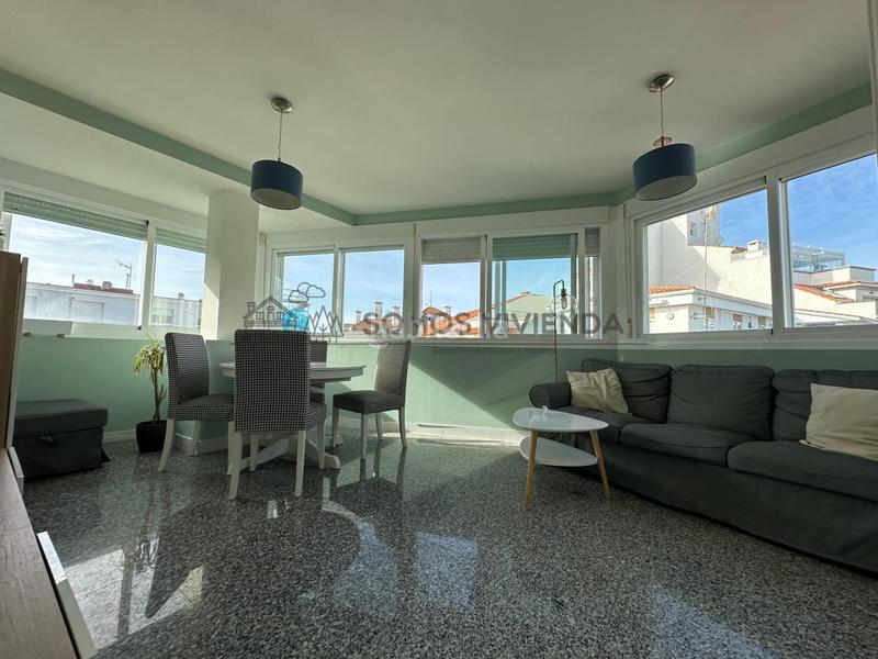 Foto 322ce47a-761a-431a-99df-5372160e2428. Rent flat with heating in Sanxenxo pueblo Sanxenxo