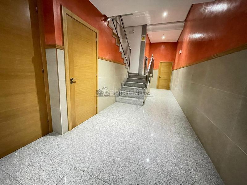 Foto bf50cebe-2883-4e74-aa00-1b520bcdc948. Appartamento con riscaldamento in Centro Ourense