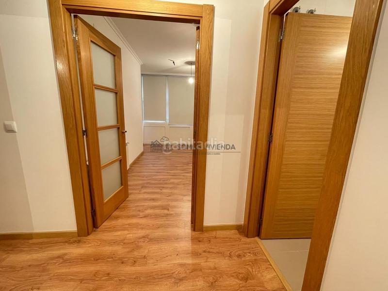 Foto 09337f44-e684-4e0b-9bdf-bb497abed000. Etagenwohnung mit heizung in Centro Ourense