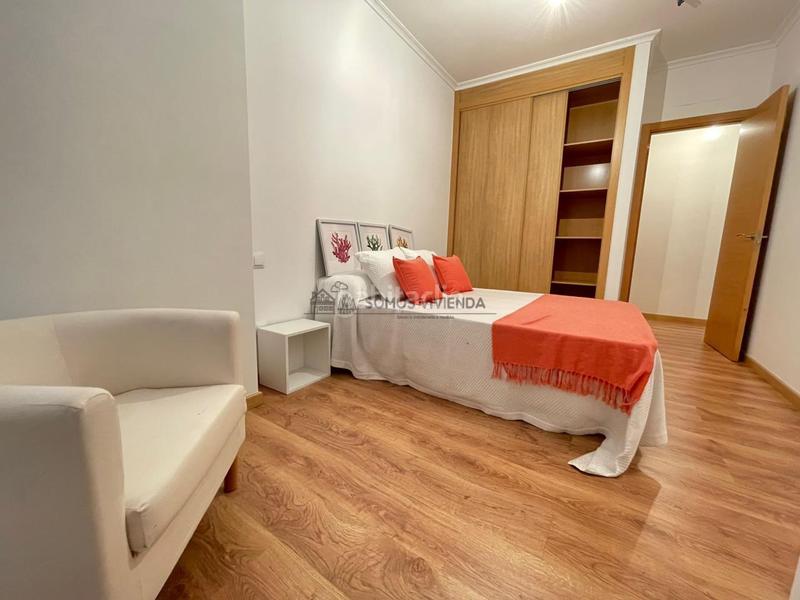 Foto 1553d7ae-5cd0-47fa-a723-1aa904479732. Etagenwohnung mit heizung in Centro Ourense