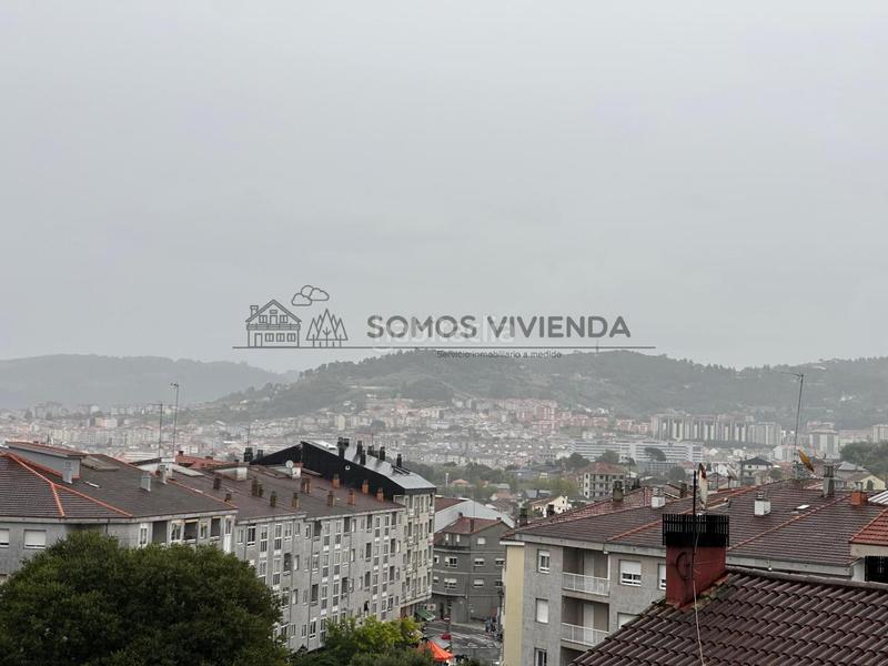 Foto 1632cfac-cdff-4740-ac71-cf8afaad7e06. Casa bifamiliare con riscaldamento parcheggio in Barbadás