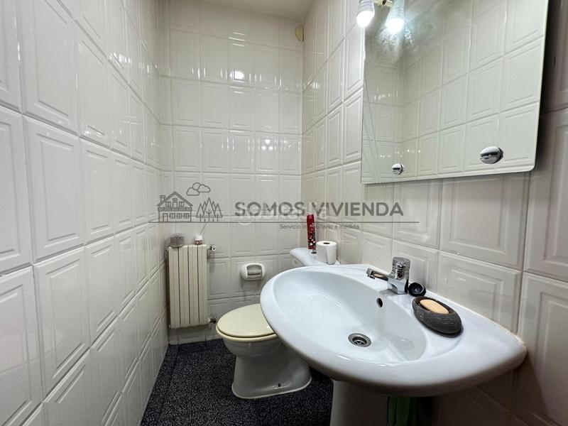 Foto a6cee112-e9b4-456d-a887-430c3e2c561c. Casa bifamiliare con riscaldamento parcheggio in Barbadás