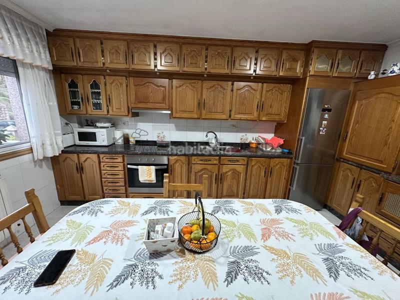 Foto c5eea1a0-9357-477e-b293-fb9bd9f22a54. Casa bifamiliare con riscaldamento parcheggio in Barbadás