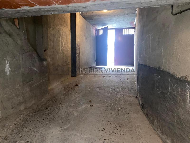 Foto f58974fa-3530-40e5-940d-cd44602246f0. Posto auto in Mariñamansa Ourense