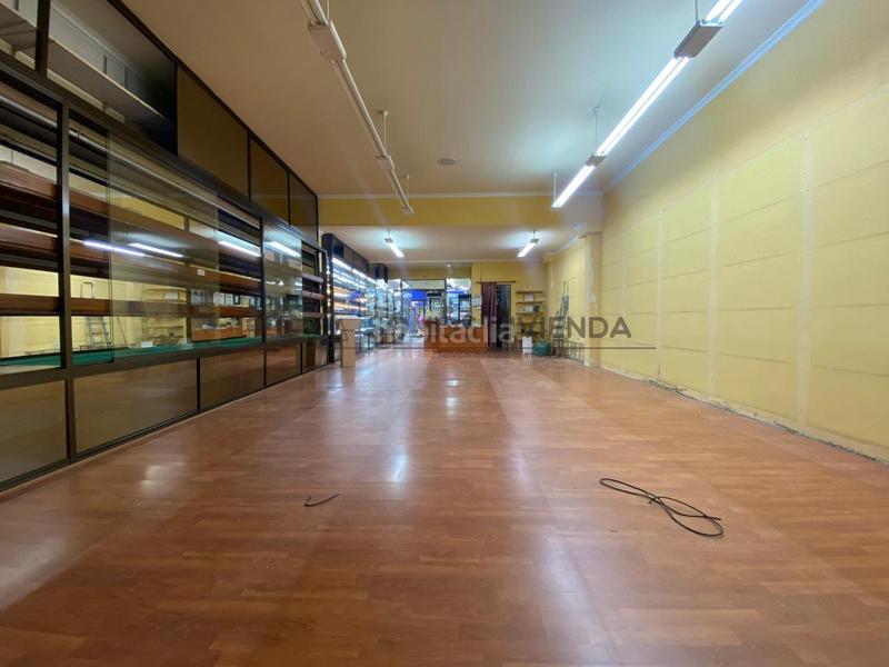 Foto b75ac53b-2469-4a5c-a1e3-bf0926f94f61. Location local commercial dans Centro Ourense