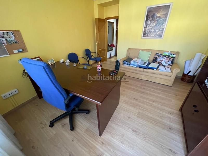 Foto 28024ab0-889c-4e78-814b-0fa8518aed4f. Piso en Posío Ourense