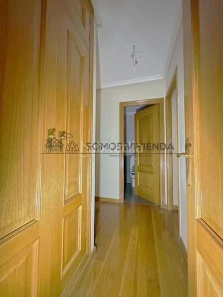 Foto ace6e3e0-70e1-4ffe-a639-7af7109575e3. Piso en Centro Ourense