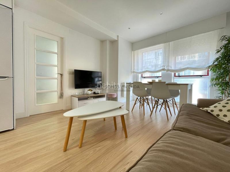 Foto 87e67f61-f306-49de-b14d-021636c4c9c6. Apartament amb calefacció a Sanxenxo pueblo Sanxenxo