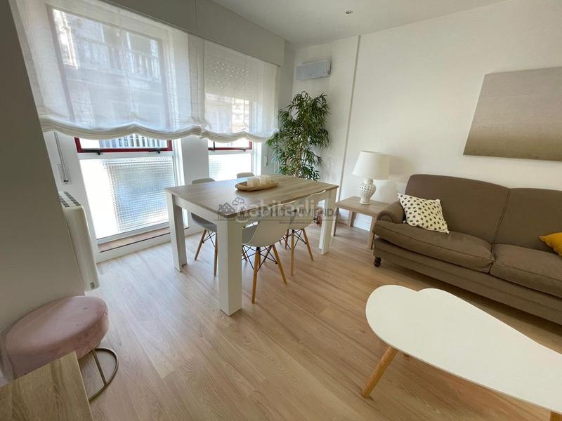 Foto bc855c5a-18aa-44f5-9436-345e05a63c44. Apartament amb calefacció a Sanxenxo pueblo Sanxenxo