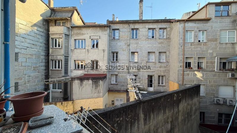Foto 8d2e1da1-8716-44a5-919b-9c93d10e9c9c. Piso en Centro Ourense